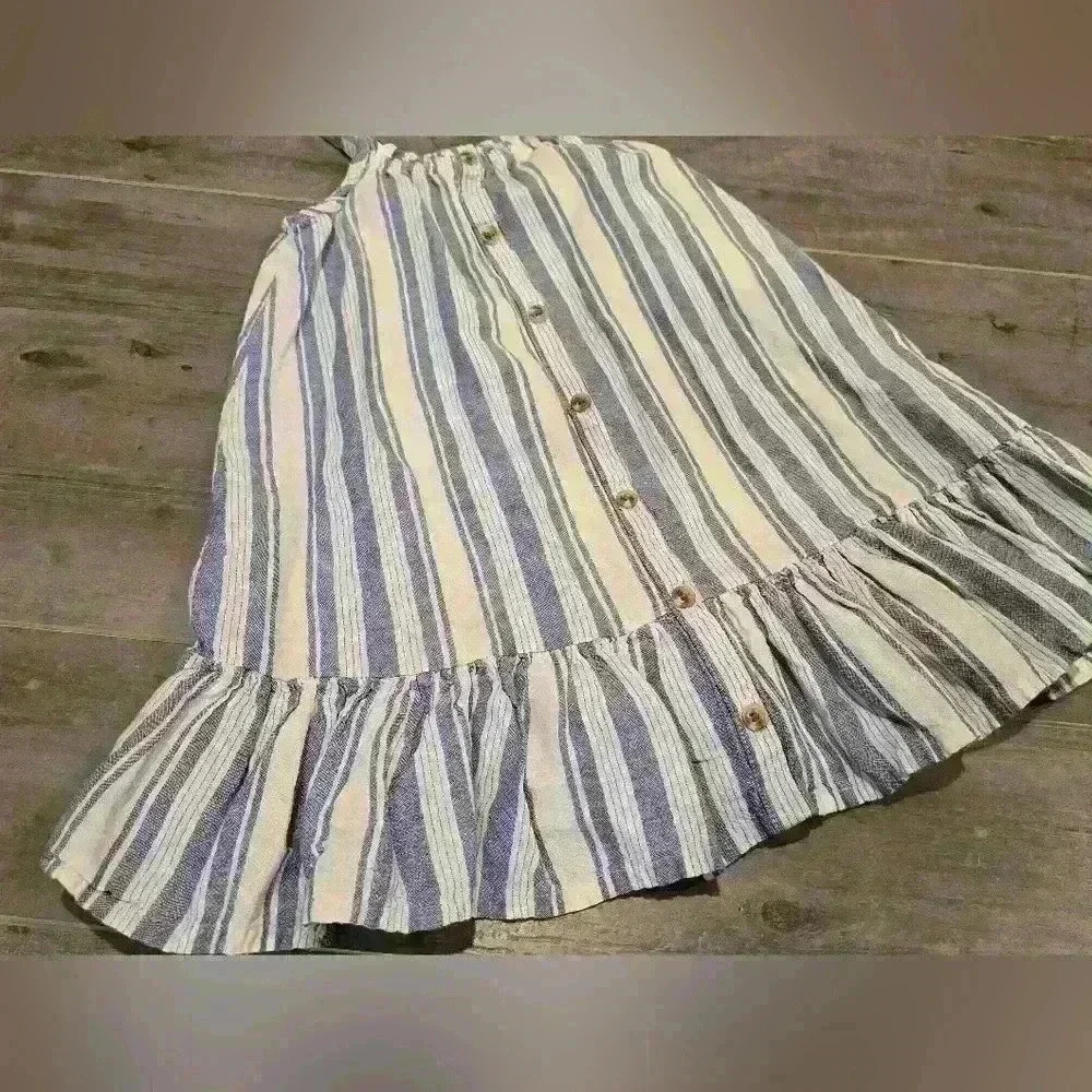 Old Navy Stripped Dress With Button Detailing